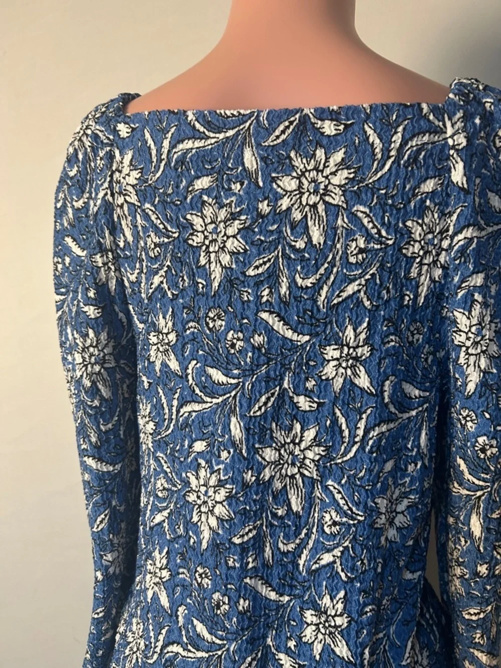 LOFT Women’s Floral Puff Long Sleeve Blouse Textured Top Square Neck Size L NWT
